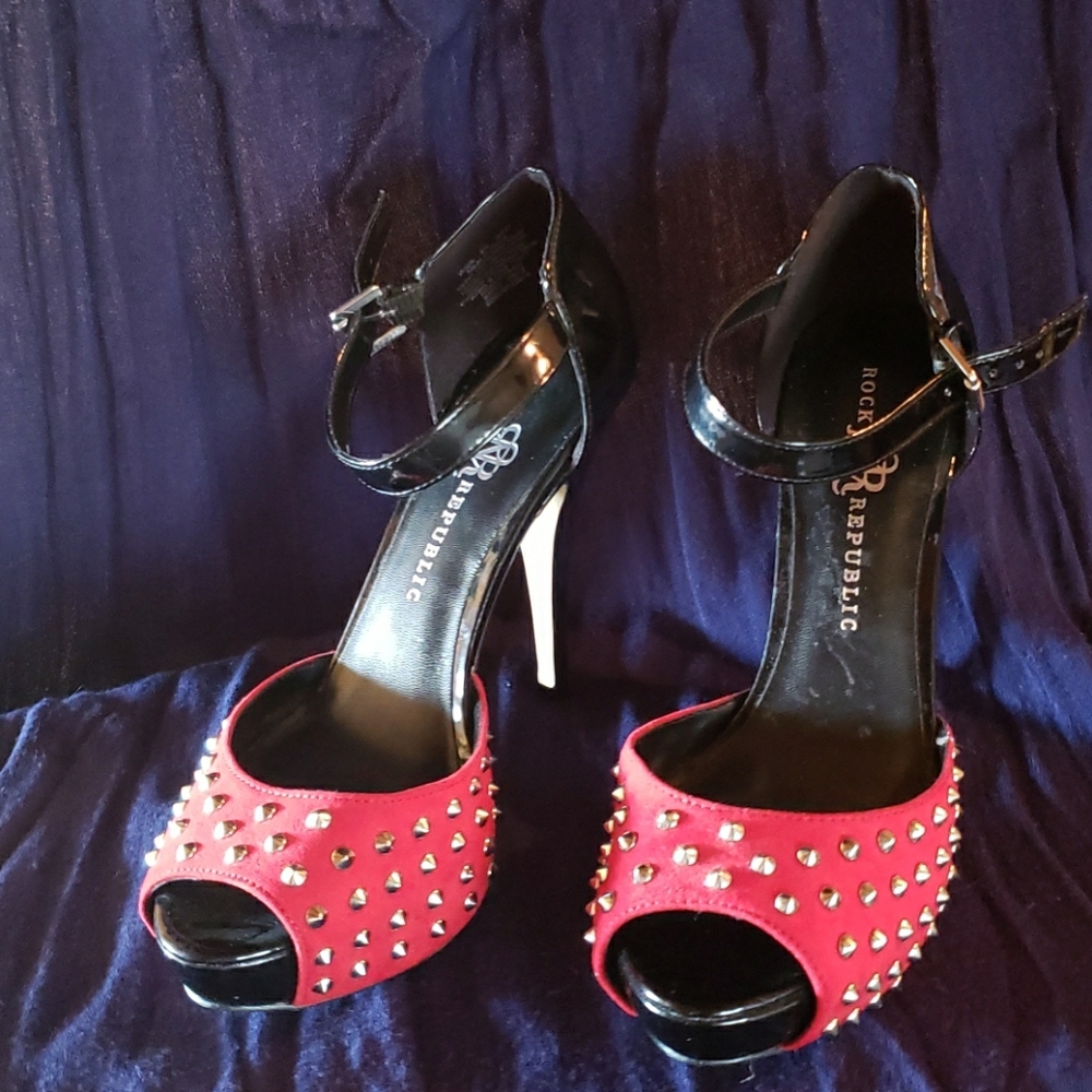 Size 10 Rock & Republic Heels